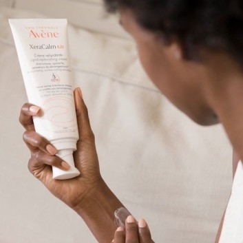Avene Creme Corpo peles secas e sensíveis. Hidratar a pele do corpo.