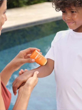Avene Solar Ultra Stick Invis�vel SPF50 45g